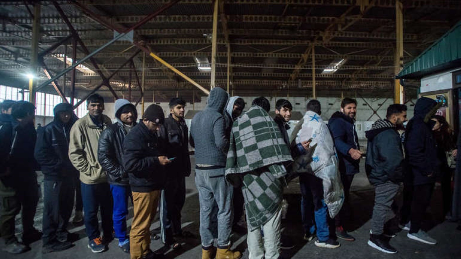 EU oštro osudila premještaj migranata u Bihaću